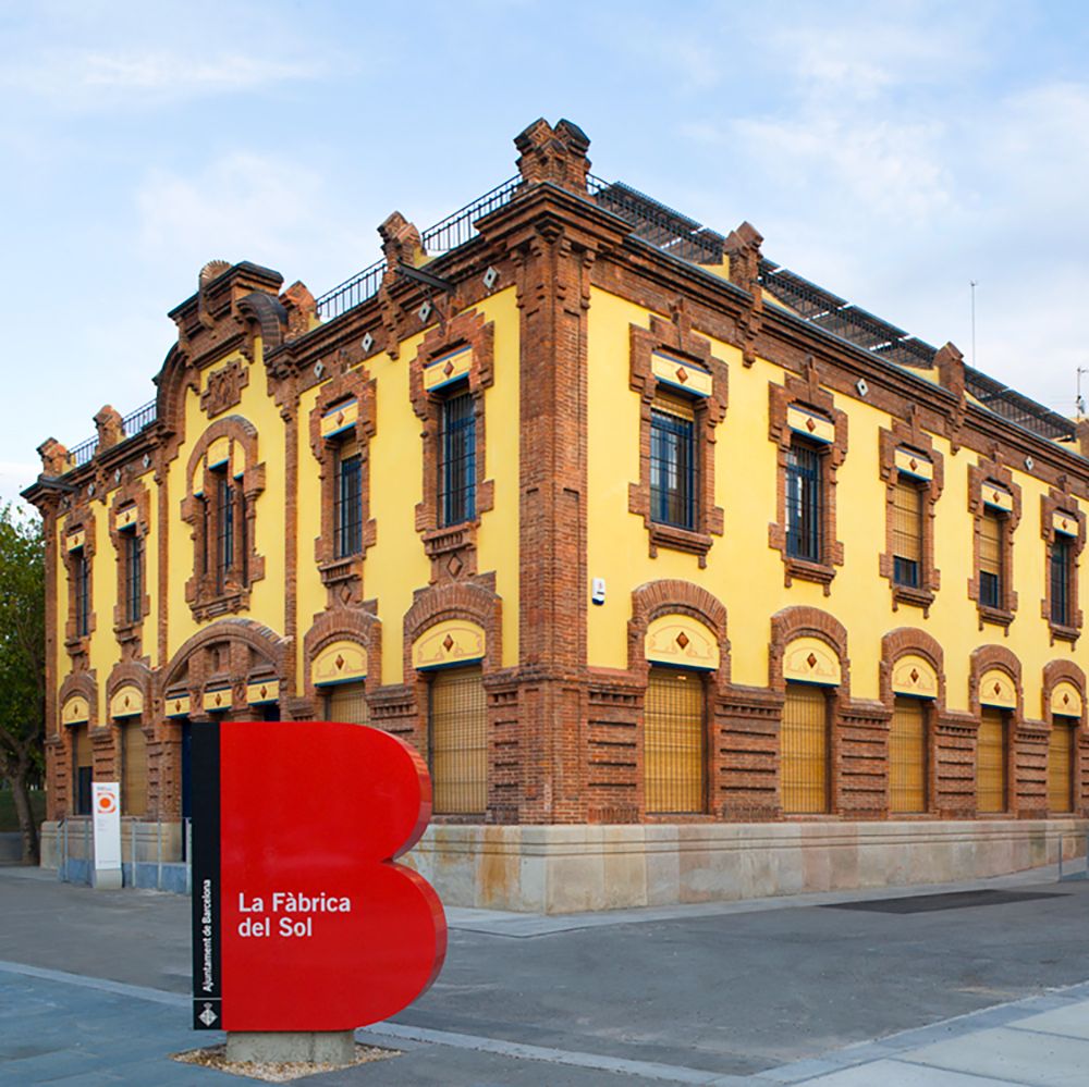 Rehabilitación de las antiguas oficinas, "Fábrica del Sol"