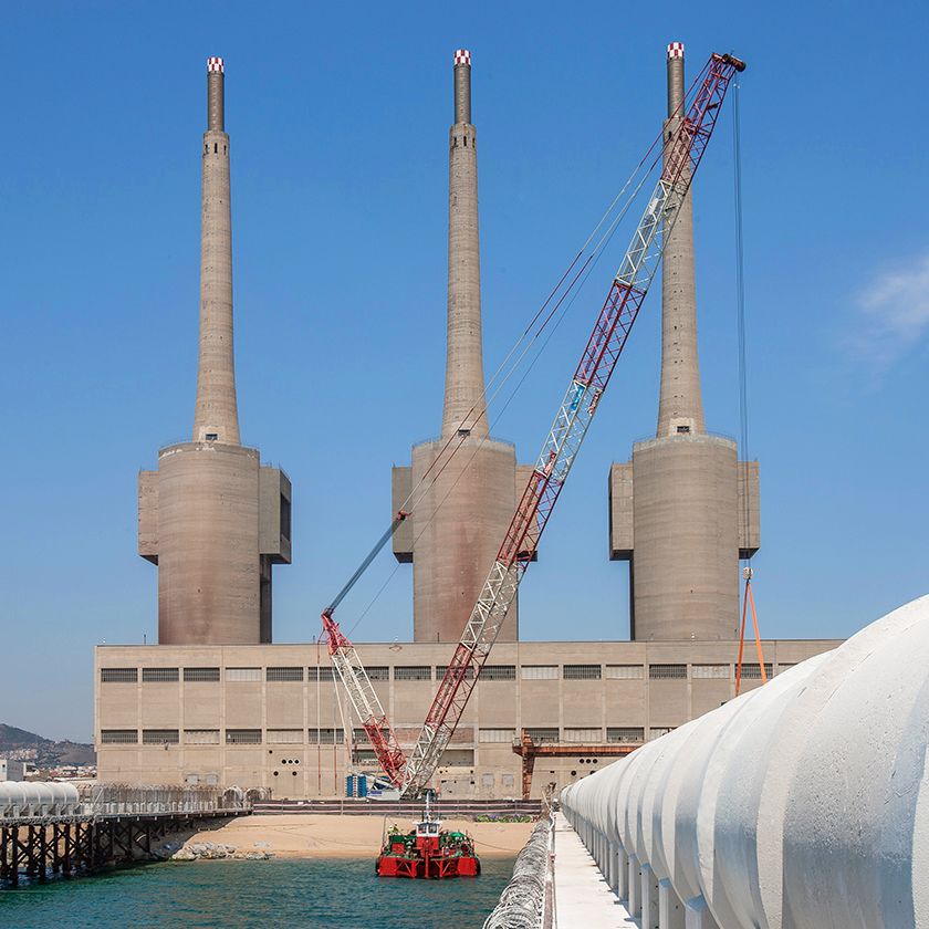 Adaptación parcial de la nave de turbinas de la central térmica del Besòs