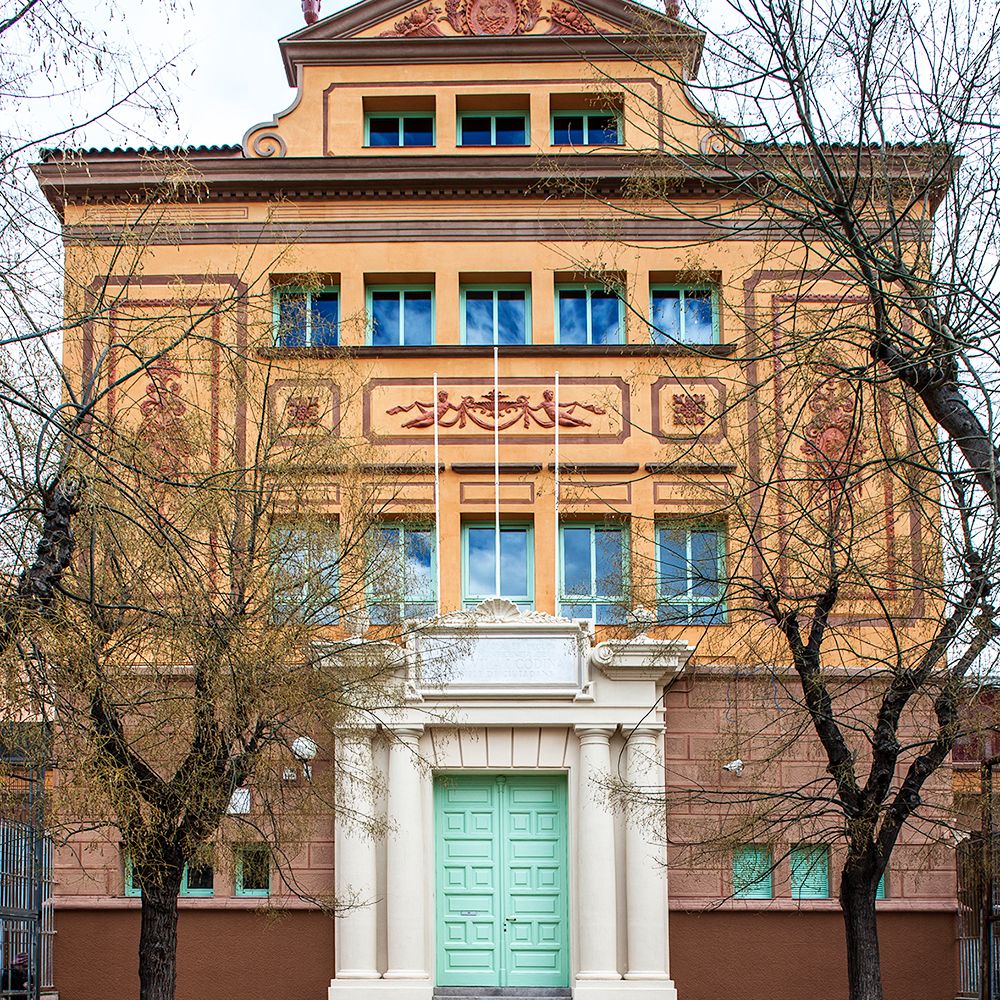 Rehabilitación de la fachada de la escuela Pere Vila