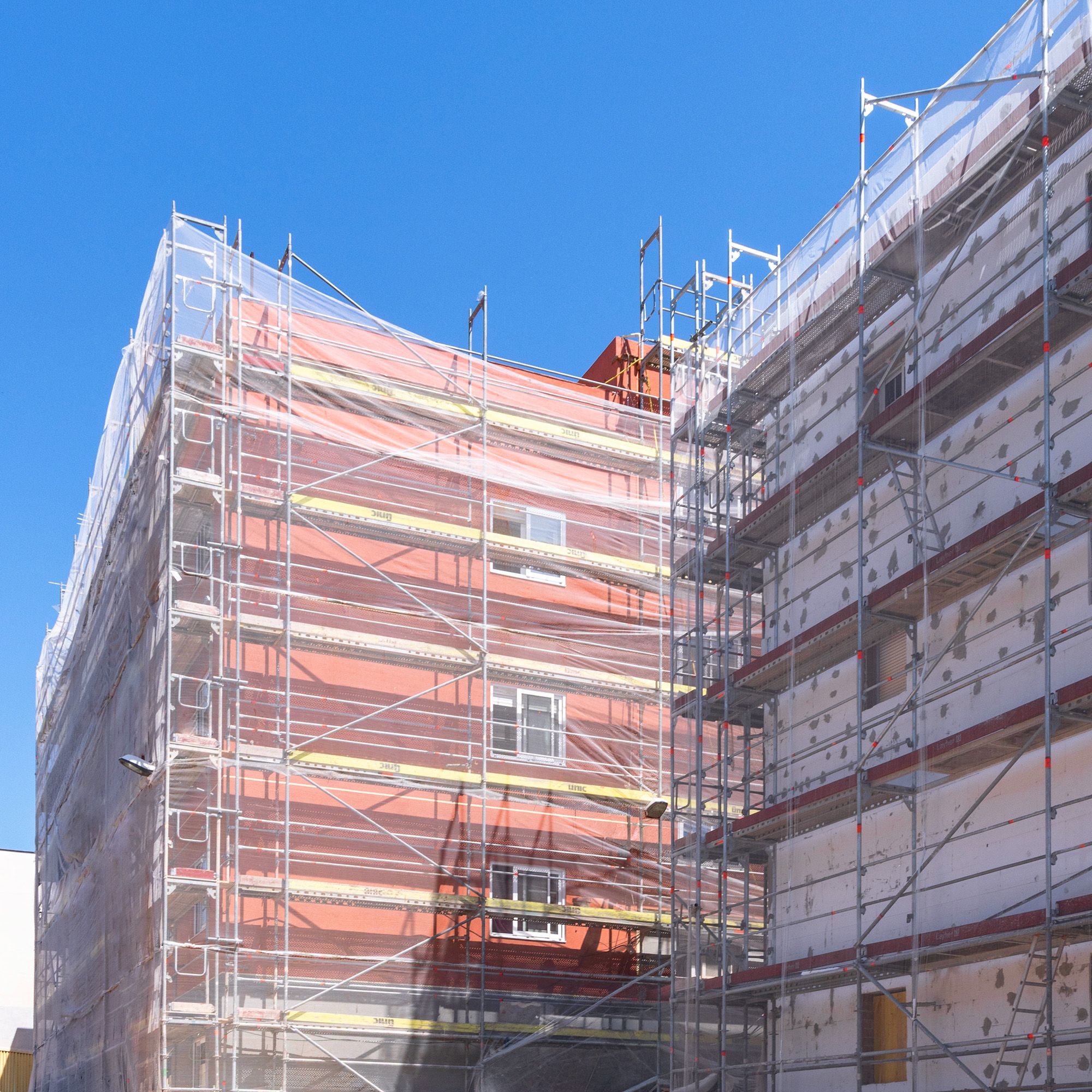 Rehabilitació energètica i accessibilitat a Mont-Ral, Nou Barris